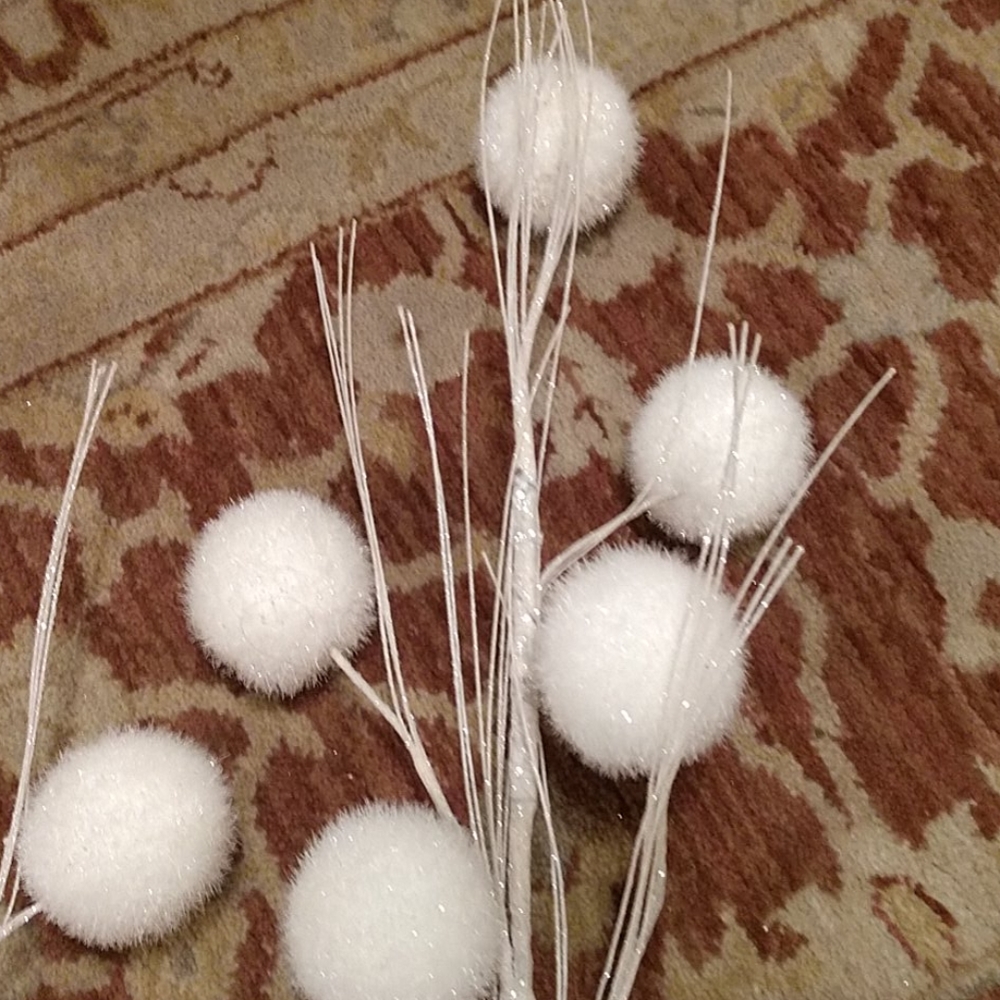 Raz Christmas White Sticks Bundle - Picture 2 of 4